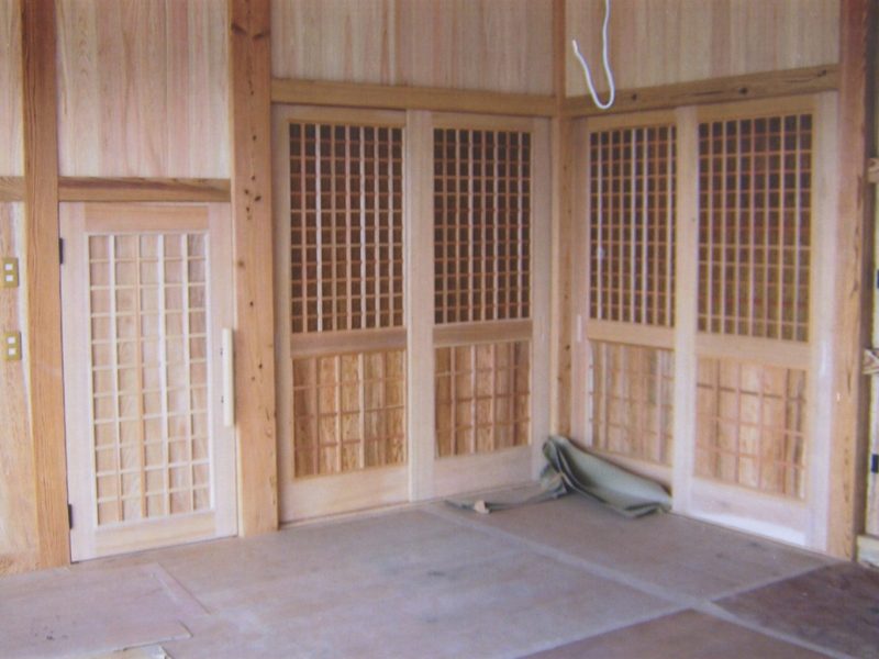 格子戸 | 家具・建具製造・木工製品は鹿児島の山口建装株式会社へ